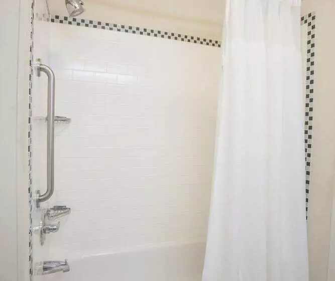 スタンダードスタジオ, Fairfield Inn & Suites Houston Channelview