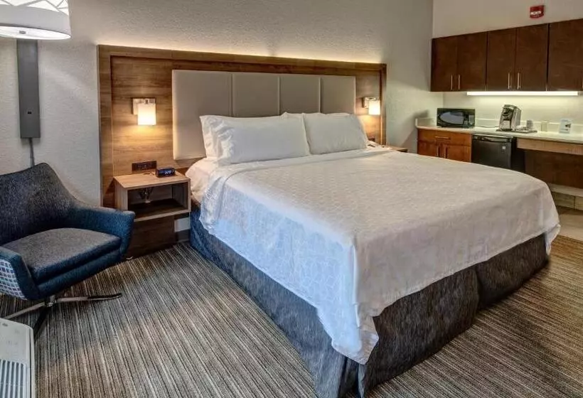 Standard Room King Size Bed