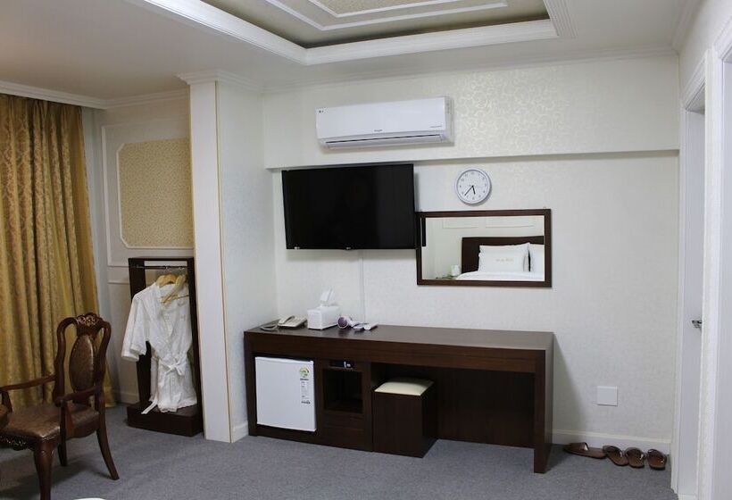 皇家房间, Parkwood Incheon Airport