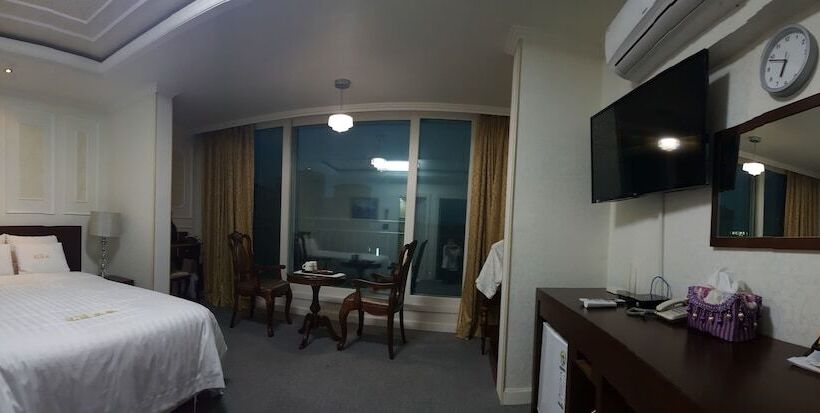 皇家房间, Parkwood Incheon Airport