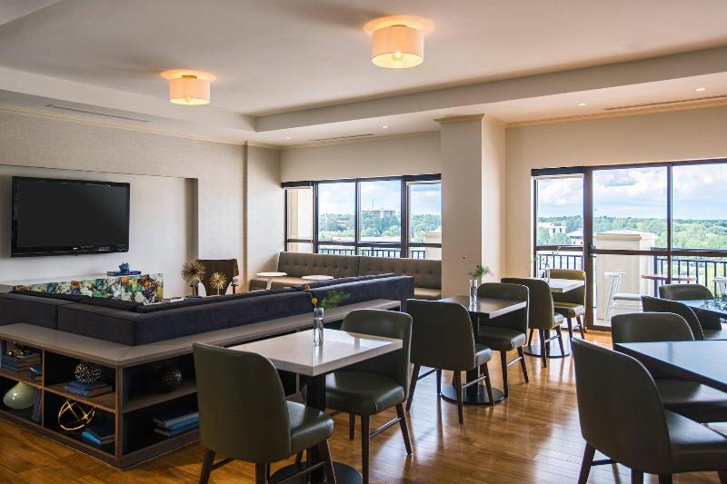 اتاق کلاب, Renaissance Raleigh North Hills
