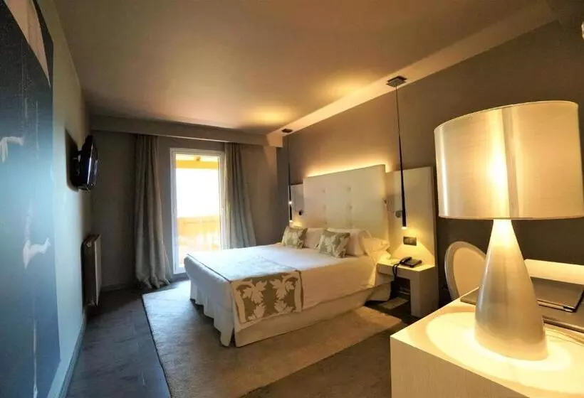 اتاق استاندارد با دسترسی به اسپا, & Spa Xalet Bringue