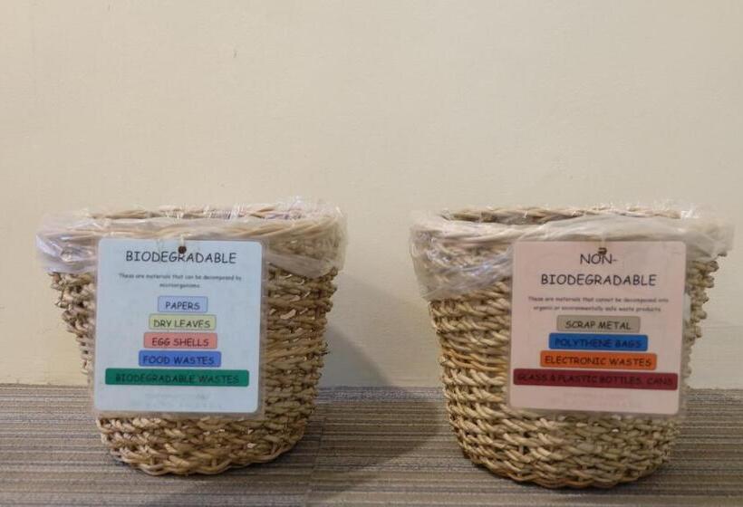 اتاق لوکس, Spaces Hotel Makati