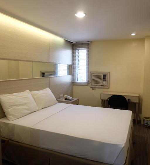 اتاق لوکس, Spaces Hotel Makati