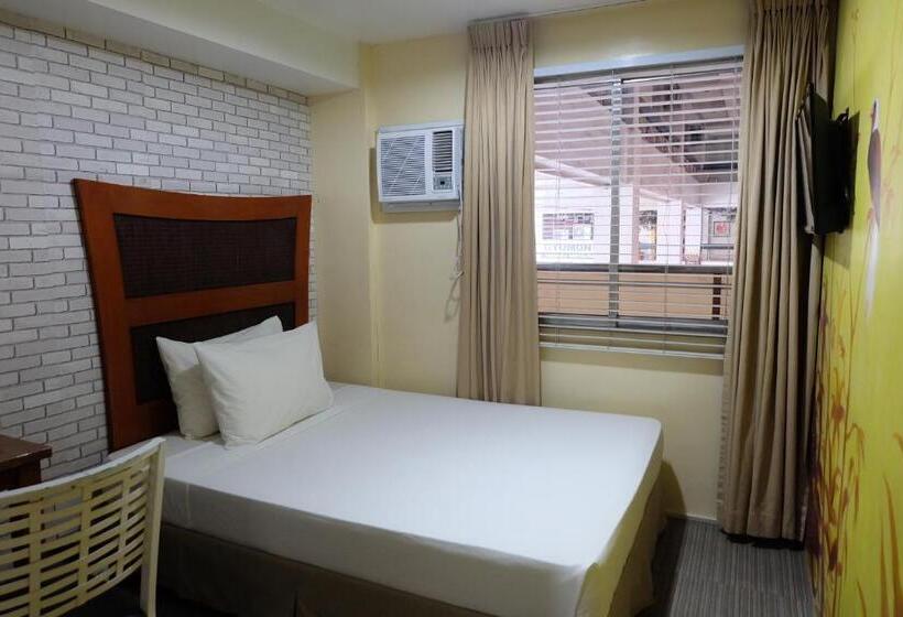 اتاق استاندارد, Spaces Hotel Makati