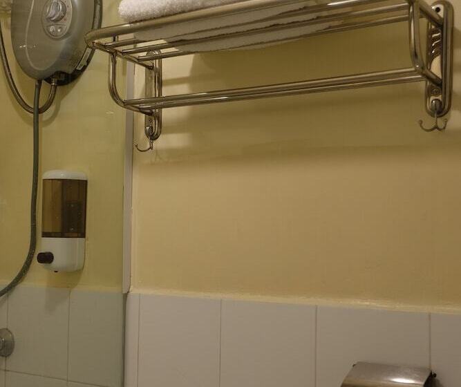 스탠다드 룸, Spaces Hotel Makati