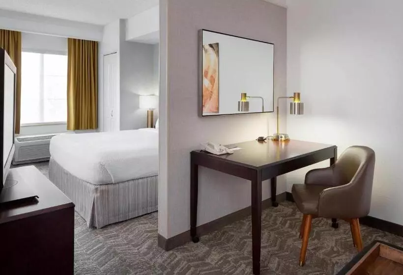 キングサイドベッドのスタンダードワンルーム, Springhill Suites Napa Valley