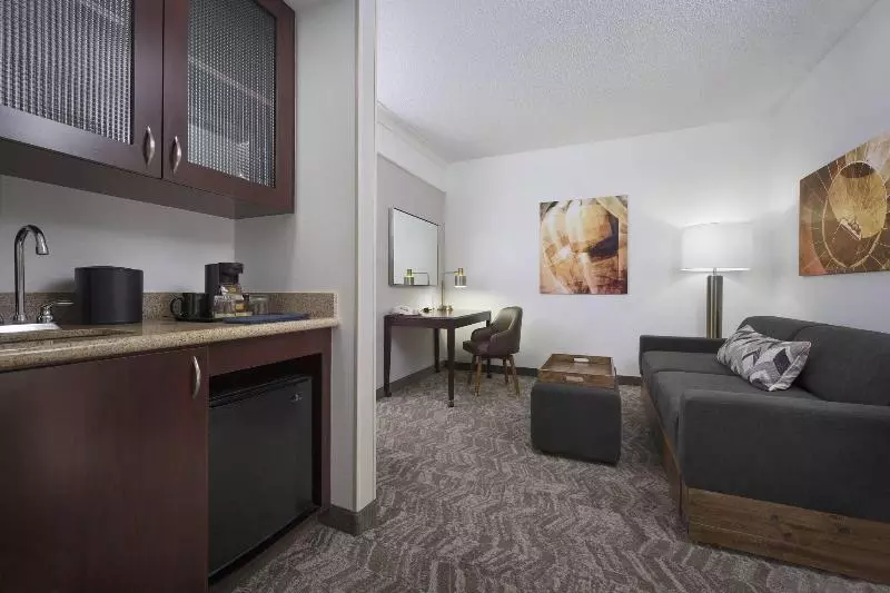 キングサイドベッドのスタンダードワンルーム, Springhill Suites Napa Valley