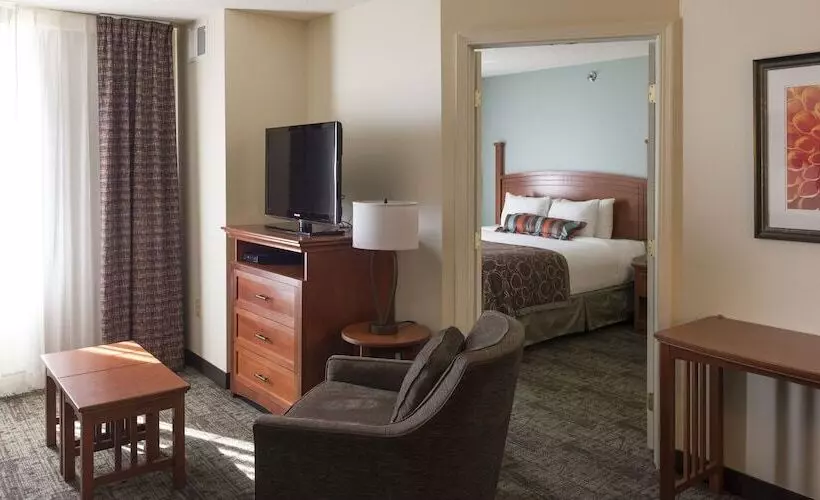 ２ベッドスイートルーム, Staybridge Suites Fargo By Ihg