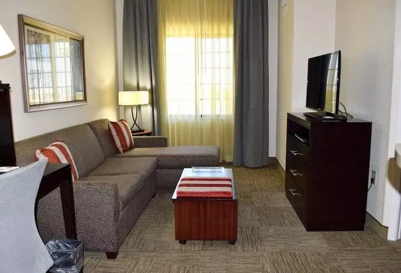 身障者適用スイートルーム, Staybridge Suites Houston Stafford   Sugar Land, An Ihg