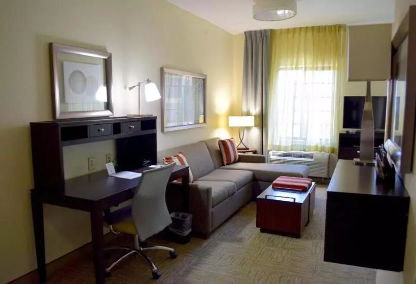 キングサイドベッドのスタンダードワンルーム, Staybridge Suites Houston Stafford   Sugar Land, An Ihg