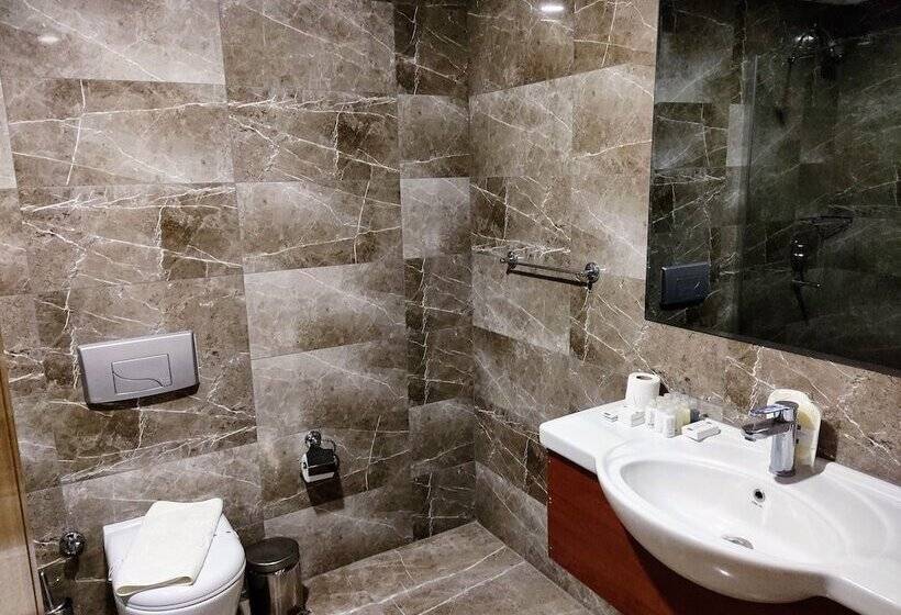 デラックストリプルルーム, Thermalium Wellness & Spa Hotel By Vima