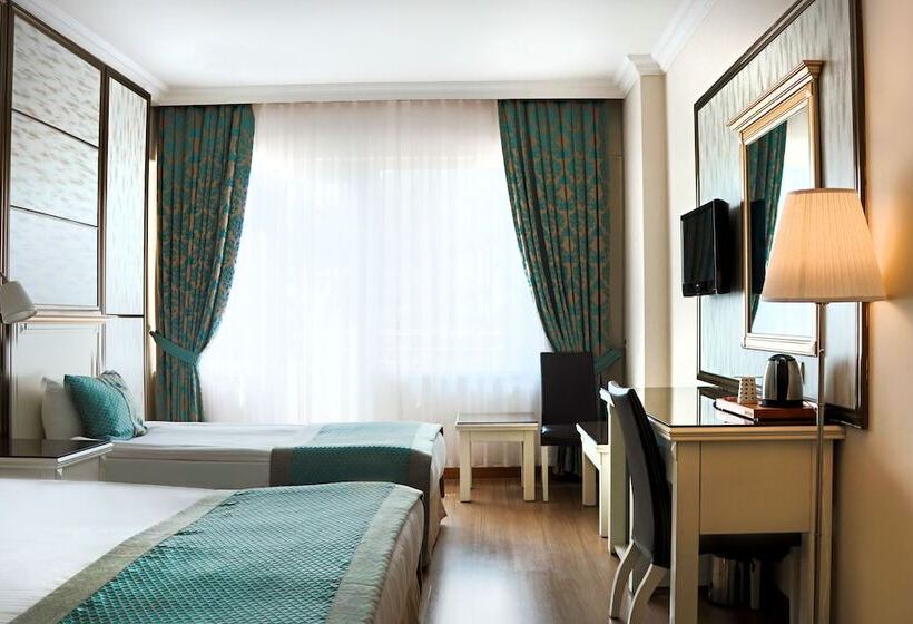 デラックストリプルルーム, Thermalium Wellness & Spa Hotel By Vima