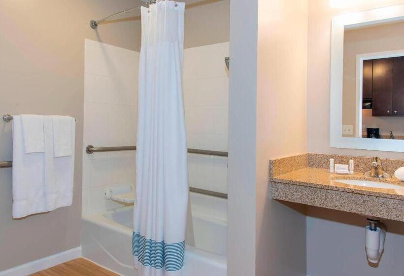 استودیوی استاندارد, Towneplace Suites Fort Wayne North