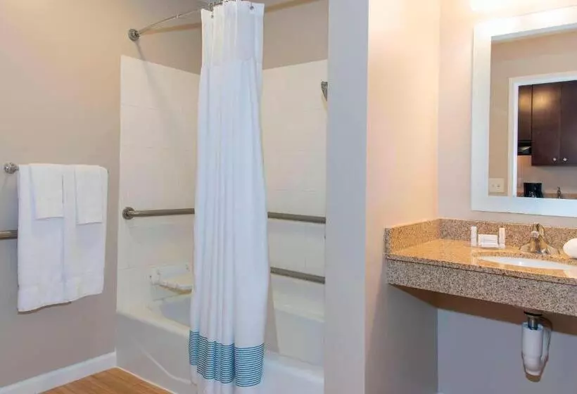 スタンダードスタジオ, Towneplace Suites Fort Wayne North