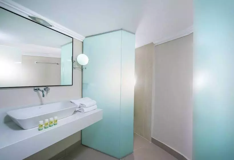 بانگلوی استاندارد با چشمانداز دریا, Notos Heights Hotel & Suites