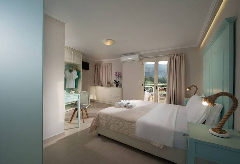 Mini deluxe suite with sea view, Notos Heights Hotel & Suites