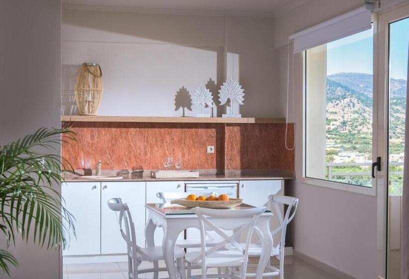 家庭套房, Notos Heights Hotel & Suites