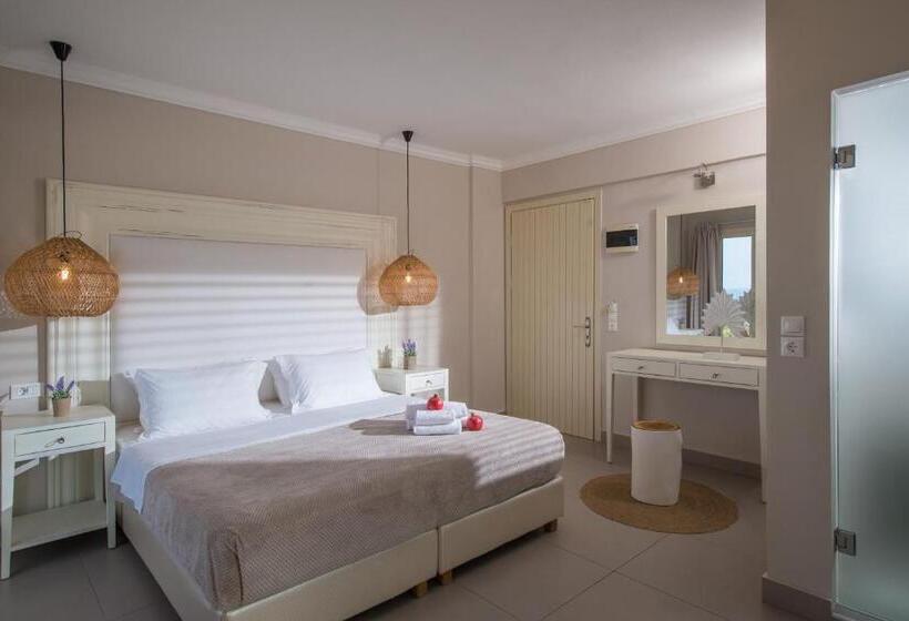 Mini deluxe suite with sea view, Notos Heights Hotel & Suites