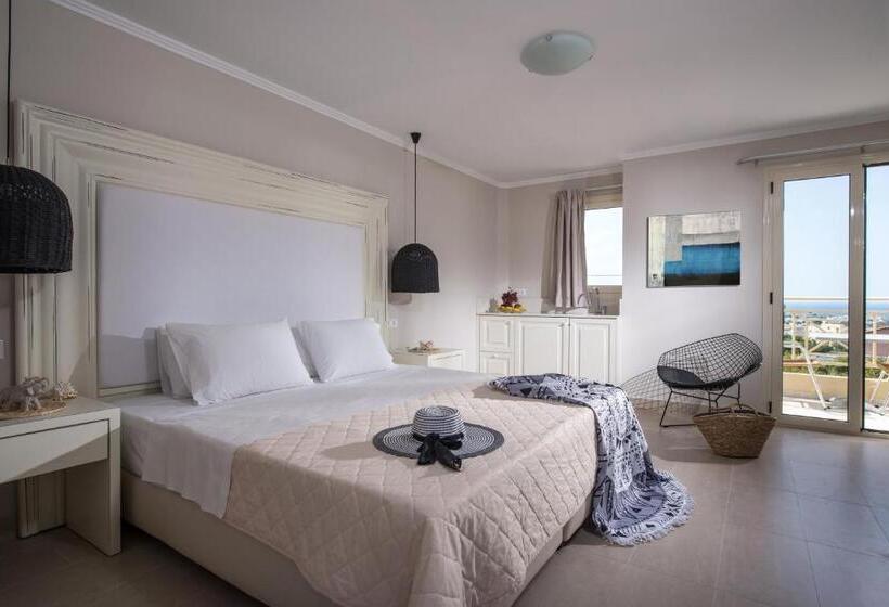 Mini deluxe suite with sea view, Notos Heights Hotel & Suites