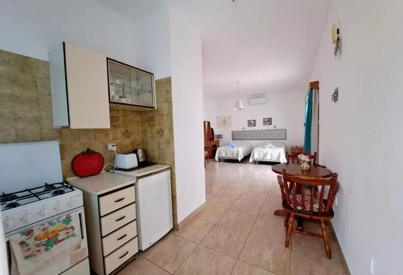 استودیوی استاندارد, Florence Hotel Apartments