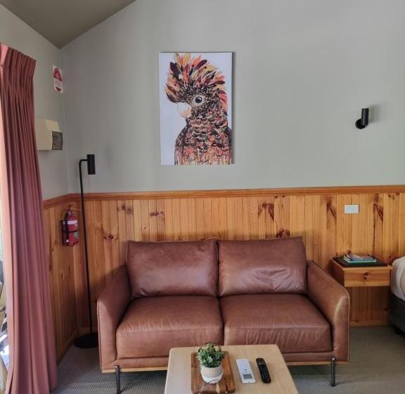 Студия Стандарт, D'altons Studios