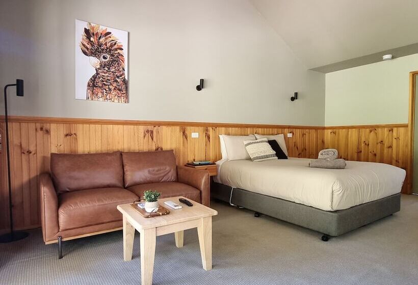 Студия Стандарт, D'altons Studios