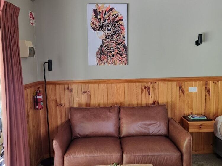 Студия Стандарт, D'altons Studios