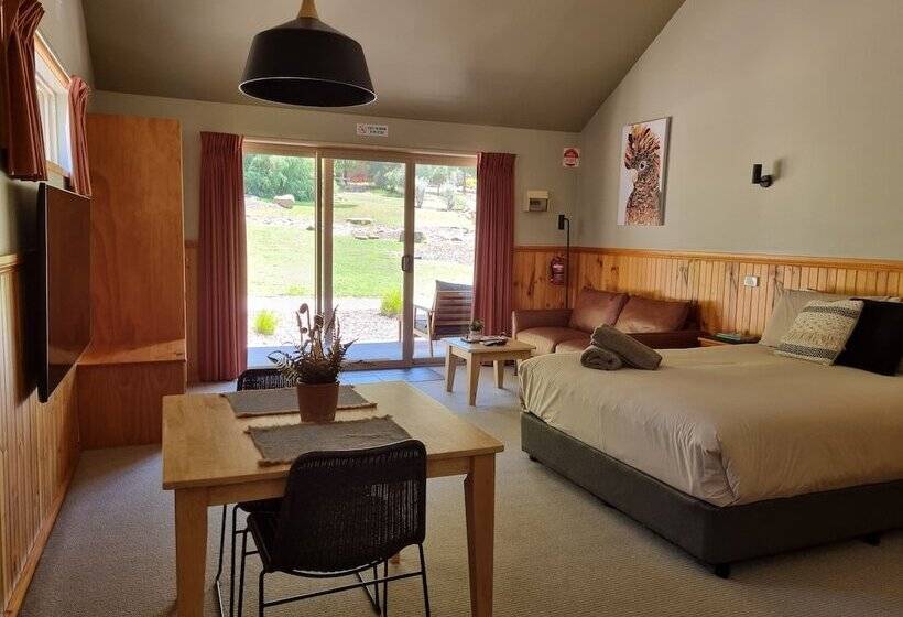 Студия Стандарт, D'altons Studios