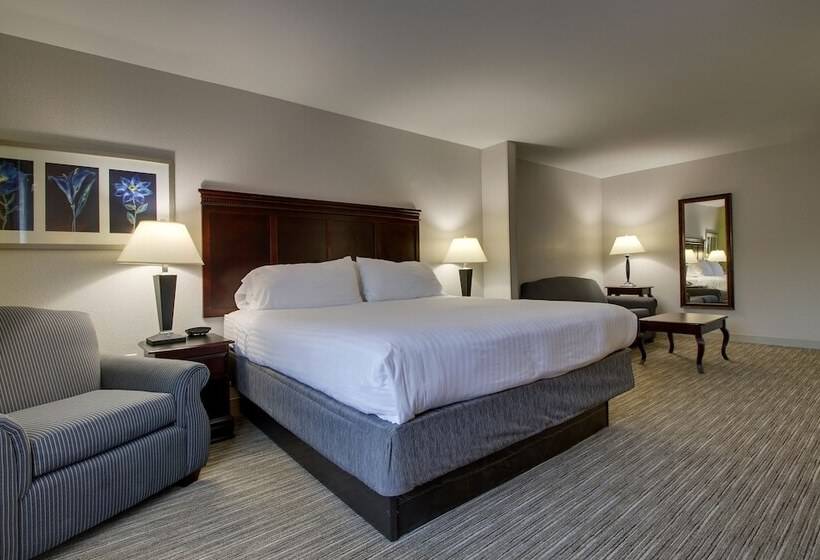 جناح, Holiday Inn Express Hotel & Suites Middleboro Raynham, An Ihg