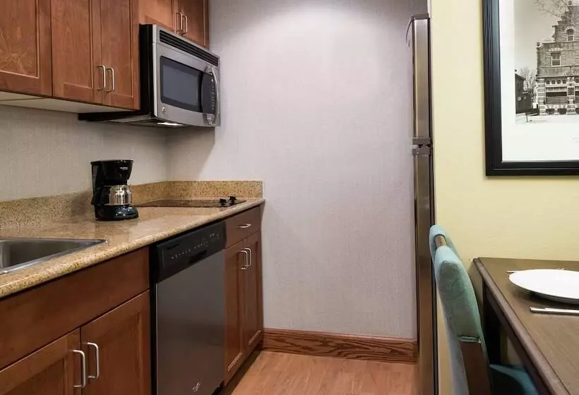スイート, Homewood Suites By Hilton Princeton