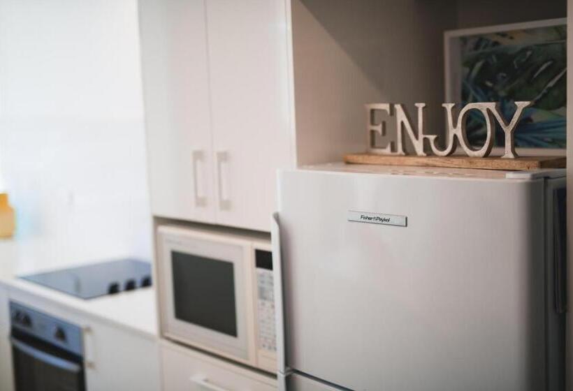 Люкс Вид на Реку, Laguna