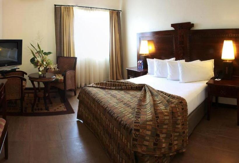 اتاق کلاب, The African Regent