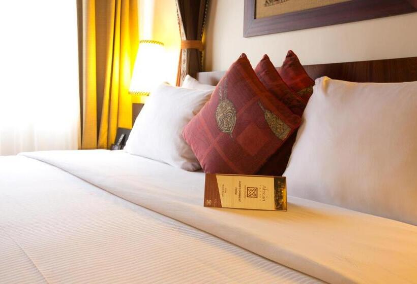 سوییت جونیور, The African Regent