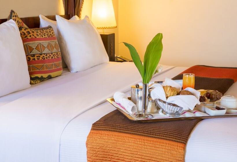 اتاق اجرایی, The African Regent