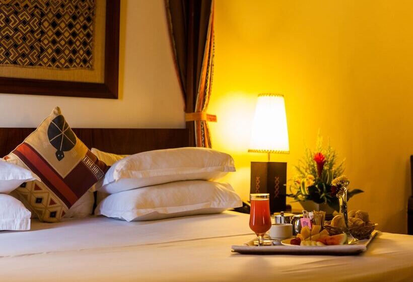 سوییت جونیور, The African Regent