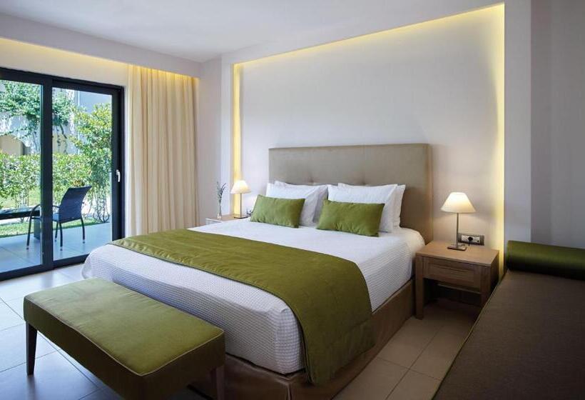 Номер Superior Вид на Сад, Atlantica Eleon Grand Resort