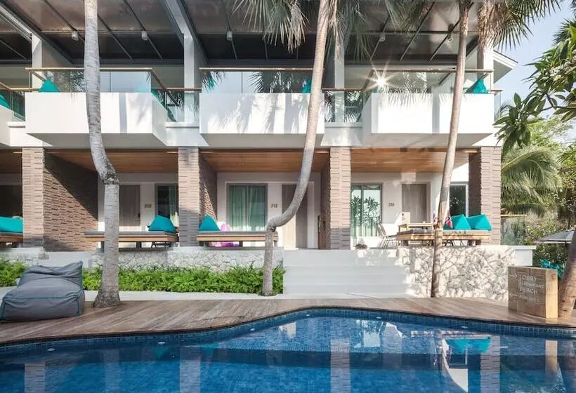 デラックスルーム, Bannpantai Resort