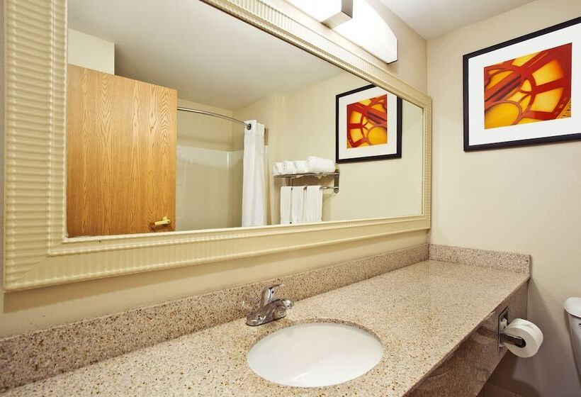 جناح, Holiday Inn Express Hotel & Suites Columbus Southeast Groveport, An Ihg