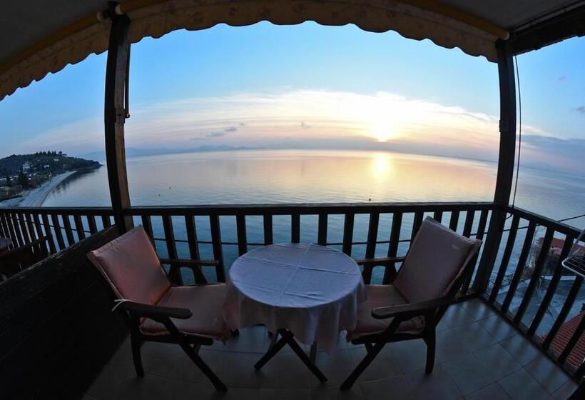 סוויטת ג'וניור נוף לים, Maistrali