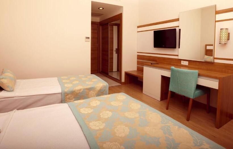 Standaard Driepersoonskamer, Merve Sun Hotel & Spa