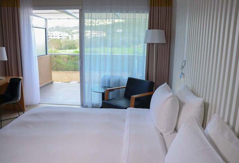 اتاق استاندارد با بالکن, Radisson Blu Resort & Spa, Ajaccio Bay