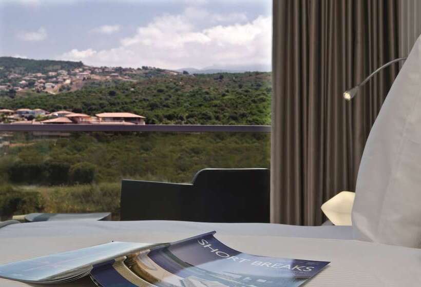 اتاق استاندارد با بالکن, Radisson Blu Resort & Spa, Ajaccio Bay