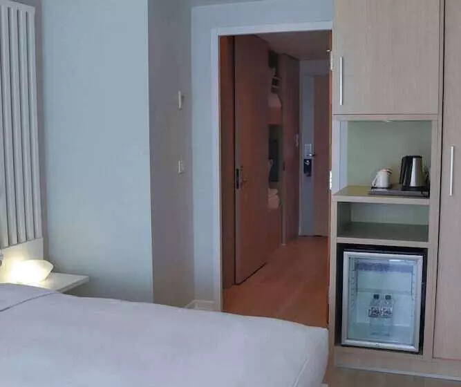 اتاق خانوادگی, Radisson Blu Resort & Spa, Ajaccio Bay