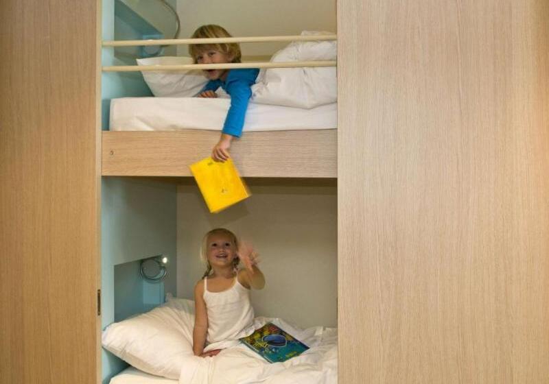 اتاق خانوادگی, Radisson Blu Resort & Spa, Ajaccio Bay