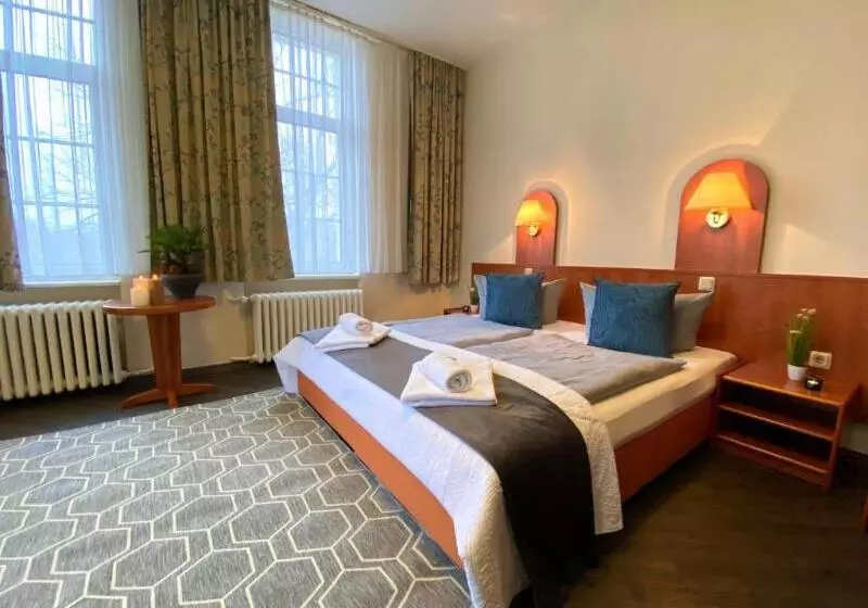 سوییت با چشمانداز دریا, Radisson Blu Resort & Spa, Ajaccio Bay