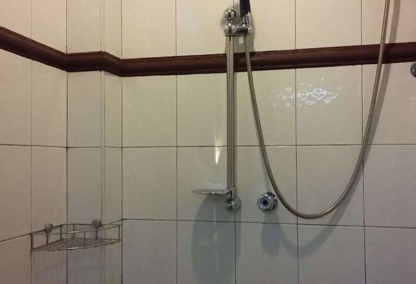 غرفة قياسية, Royal Phawadee Village Patong   2 Minutes Walk To The Beach