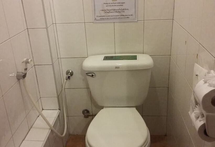 غرفة قياسية, Royal Phawadee Village Patong   2 Minutes Walk To The Beach