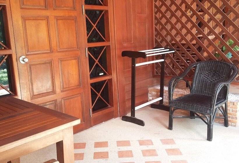 غرفة قياسية, Royal Phawadee Village Patong   2 Minutes Walk To The Beach