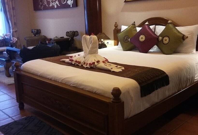 جناح ديلوكس, Royal Phawadee Village Patong   2 Minutes Walk To The Beach